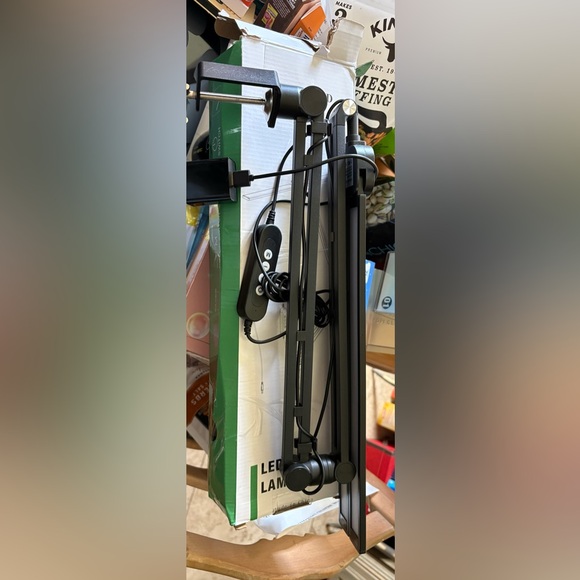 Adjustable LED Desk Lamp - Picture 4 of 9